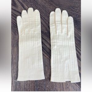 Vintage 60's Real French Kid White Leather Gloves XS